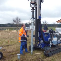 Köhldorfner Muster-Holzhaus Schraubfundament