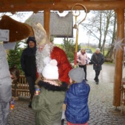 9. Köhldorfner Christbaumtag Nikolausbesuch